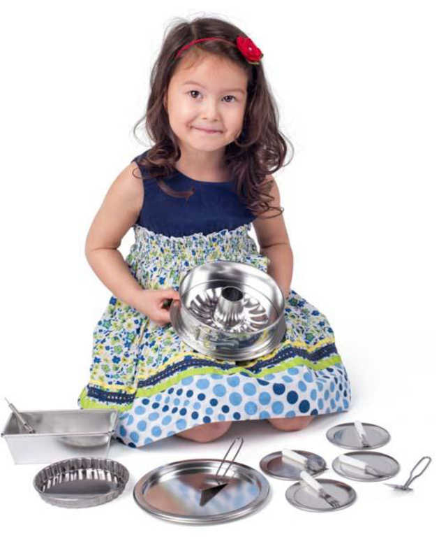 WOODY Dětský funkční set na pečení 16ks s bábovkou nerezové nádobí kov