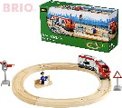 BRIO DŘEVO Vláčkodráha kruhová set vagonek 2ks s figurkou 2ks a doplňky